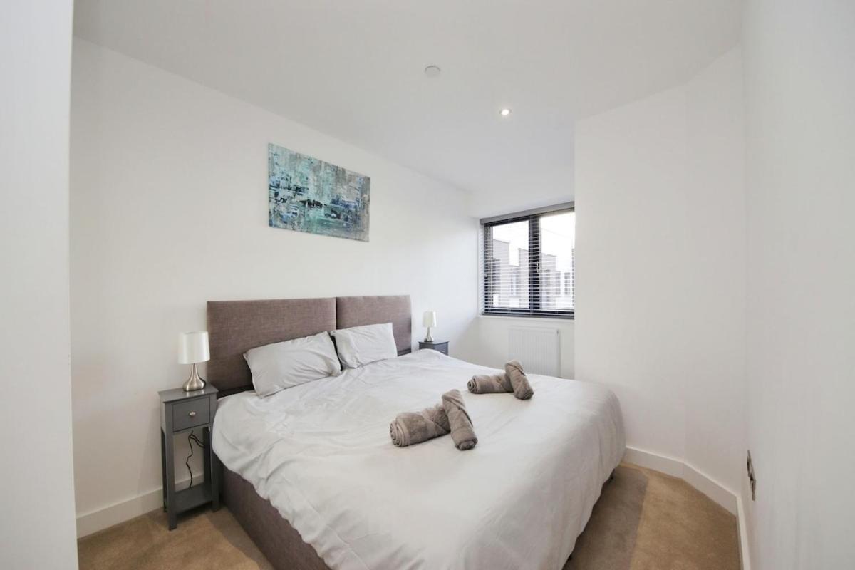 Modern Comfort 1 Bed Apartment Broadoaks, Sulihull Solihull Exterior photo